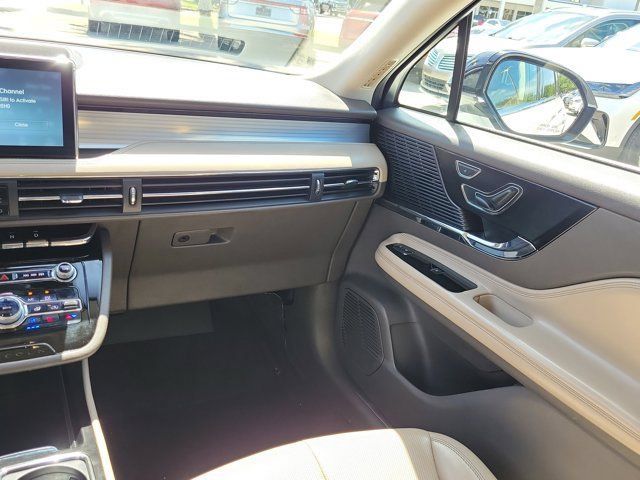 Certified 2022 Lincoln Corsair FWD w/ Equipment Group 101A image 21