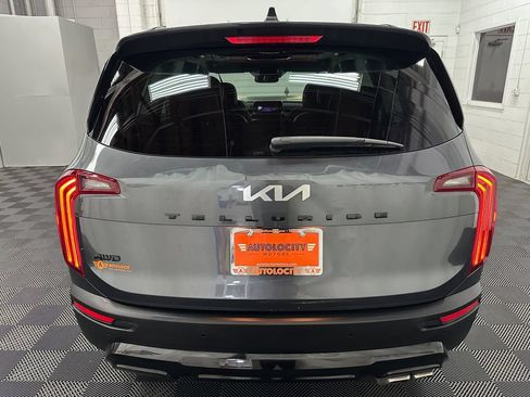 Used 2022 Kia Telluride SX w/ SX Prestige Package AWD/4WD image 9