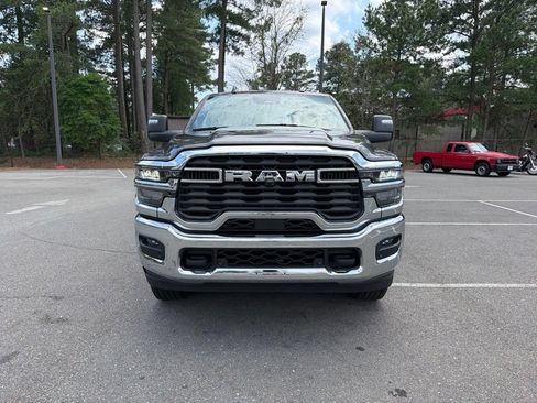 Used 2026 RAM 2500 Big Horn AWD/4WD image 3