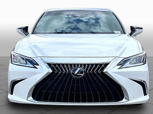 Used 2025 Lexus ES 350 w/ Premium Package FWD image 4
