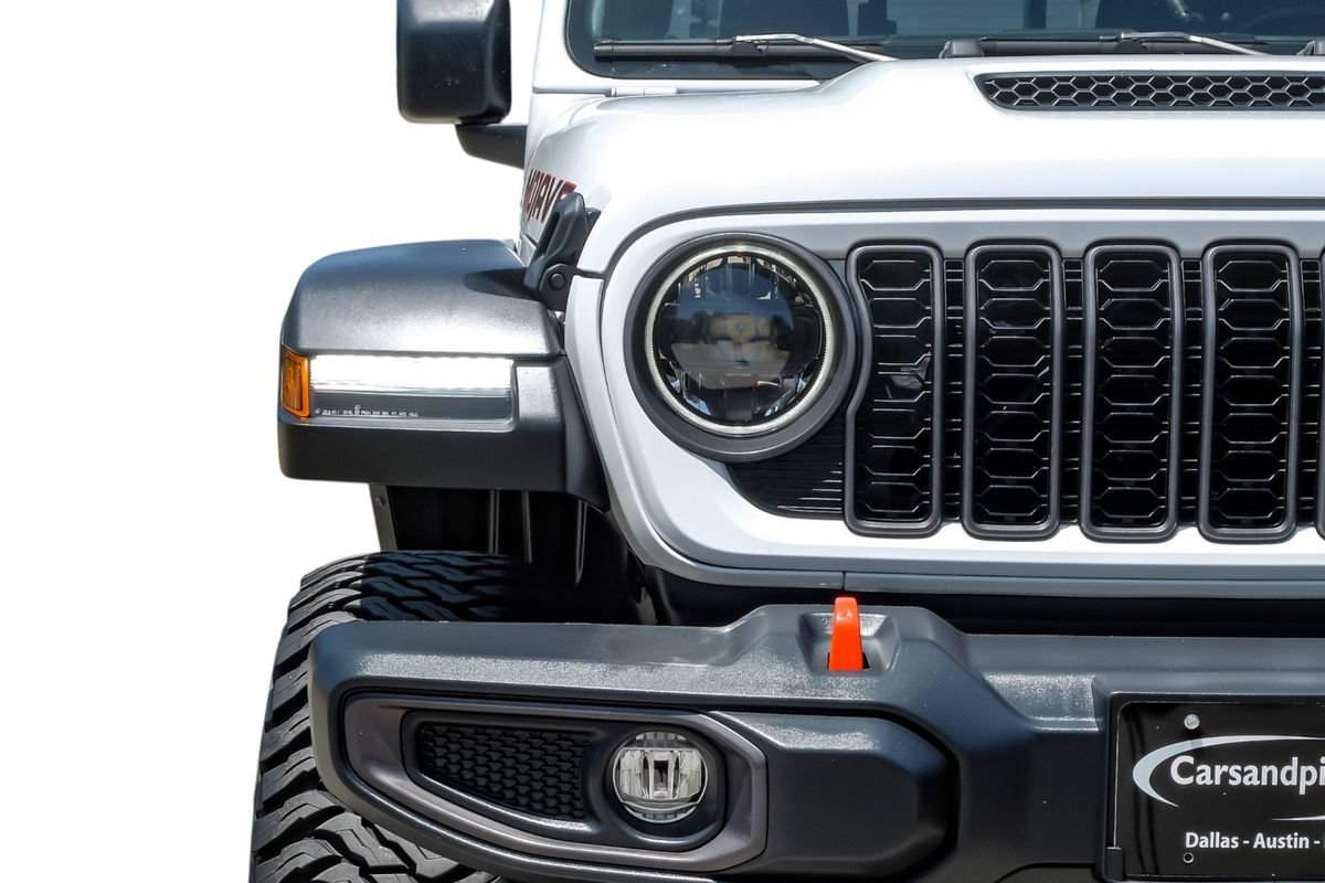 Used 2024 Jeep Gladiator Mojave w/ Convenience Group AWD/4WD image 49