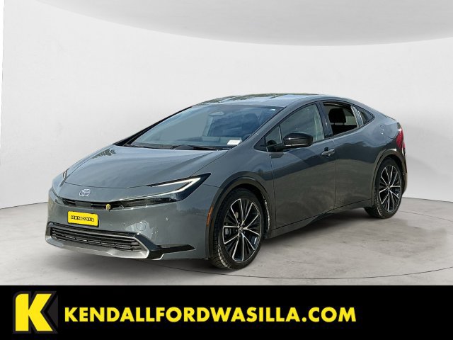 Used 2024 Toyota Prius XLE FWD image 1