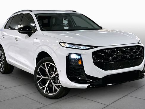 New 2026 Audi Q3 quattro 2.0T image 2