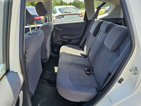 Used 2011 Honda Fit image 5