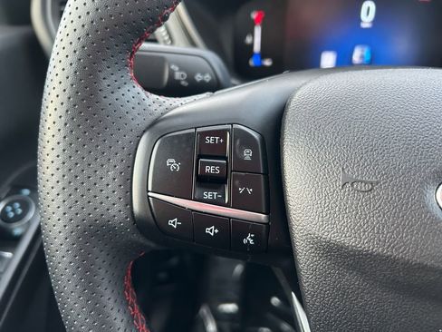 Used 2024 Ford Escape ST-Line w/ Tech Pack #1 image 21