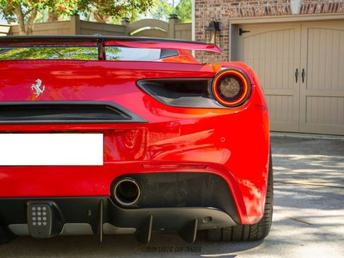 Used 2017 Ferrari 488 GTB image 51