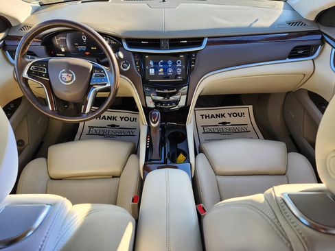 Used 2013 Cadillac XTS Platinum image 15