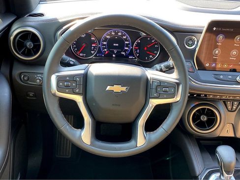 New 2024 Chevrolet Blazer Premier w/ Driver Confidence II Package FWD image 8
