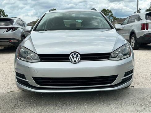 Used 2016 Volkswagen Golf S image 7