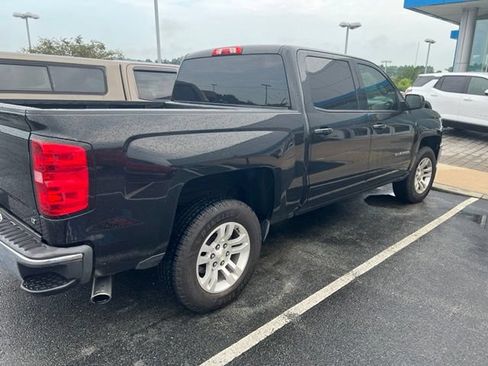 Used 2017 Chevrolet Silverado 1500 LT w/ All Star Edition AWD/4WD image 6
