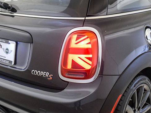 Used 2020 MINI Cooper S FWD image 12