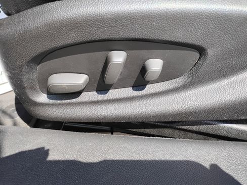 Used 2014 Chevrolet Impala LTZ FWD image 13