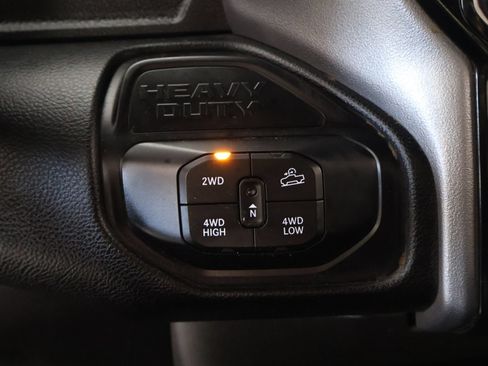 Used 2025 RAM 2500 Big Horn AWD/4WD image 8