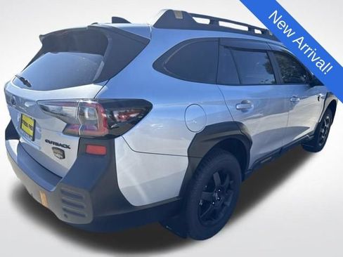 Certified 2025 Subaru Outback Wilderness AWD/4WD image 7
