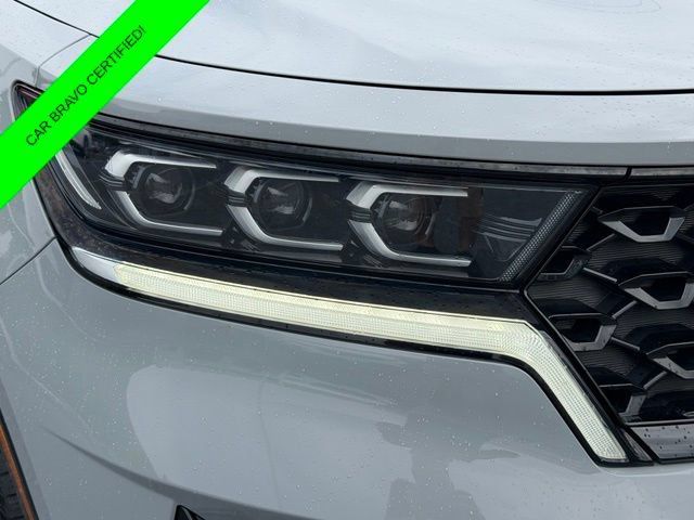 Used 2023 Kia Sorento SX FWD image 16
