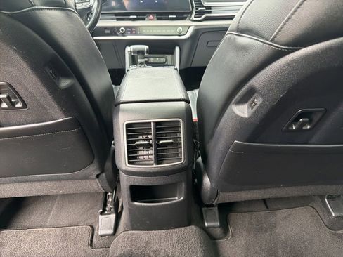 Used 2023 Kia Sportage X-Line w/ X-Line Premium Package AWD/4WD image 15