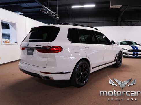 Used 2020 BMW X7 xDrive40i w/ Premium Package image 7