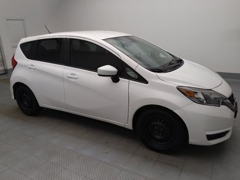 Used 2018 Nissan Versa Note SV FWD image 11