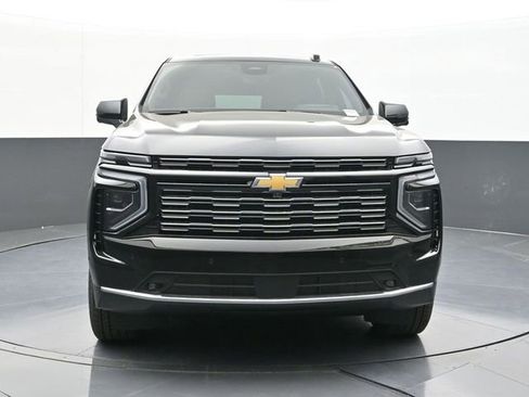 New 2026 Chevrolet Suburban High Country w/ Sun And Tow Package AWD/4WD image 23
