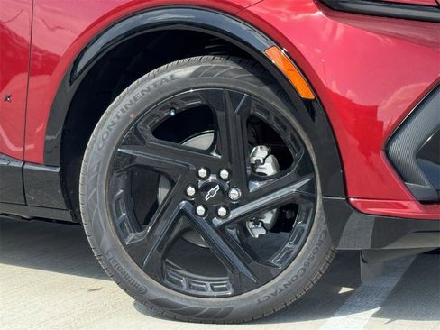 New 2026 Chevrolet Equinox EV RS image 26