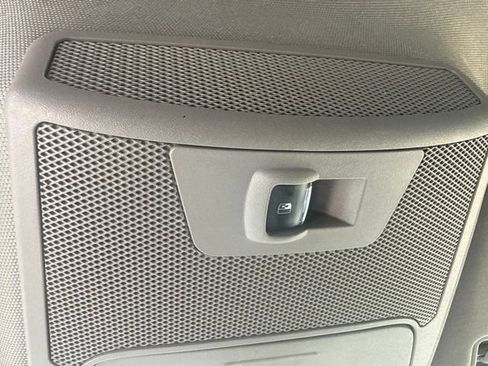 Used 2019 Ford F150 XLT w/ Equipment Group 302A Luxury AWD/4WD image 36