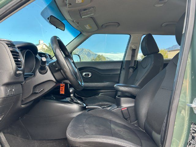 Used 2014 Kia Soul FWD image 21