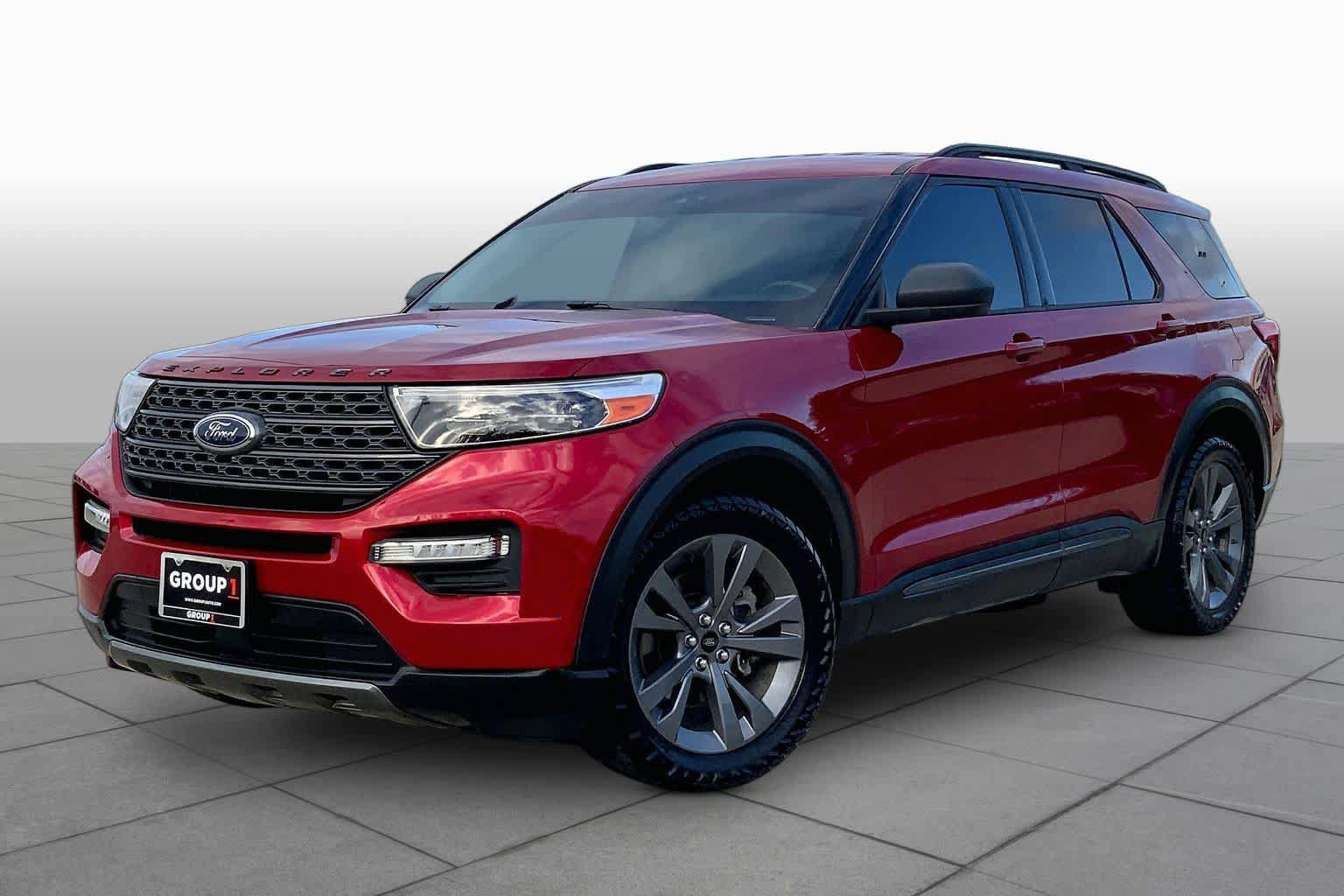 Used 2021 Ford Explorer XLT w/ Equipment Group 202A RWD image 1