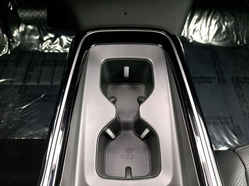 New 2025 Volkswagen ID.4 Pro S image 23