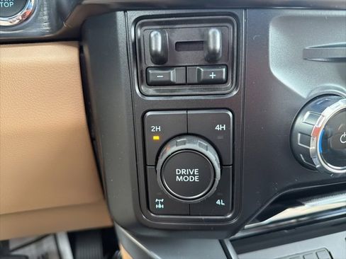 New 2026 Ford F250 Lariat w/ Lariat Ultimate Package image 22