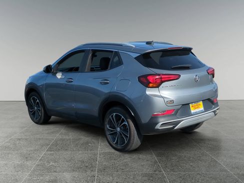 Used 2023 Buick Encore GX Select image 3