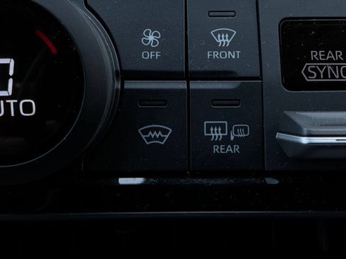 Used 2024 Toyota Grand Highlander AWD image 48