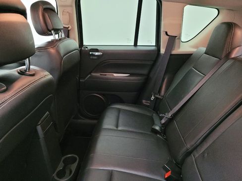 Used 2016 Jeep Compass High Altitude AWD/4WD image 18