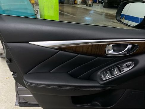 Used 2018 INFINITI Q50 Luxe AWD/4WD image 25