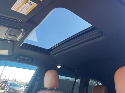 Used 2024 INFINITI QX80 Sensory w/ All-Season Package image 14