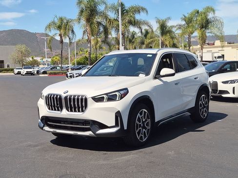 New 2026 BMW X1 xDrive28i w/ Convenience Package AWD/4WD image 5