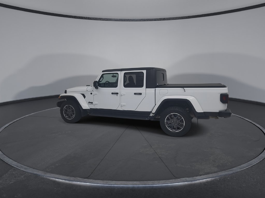 Certified 2020 Jeep Gladiator Sport AWD/4WD image 11