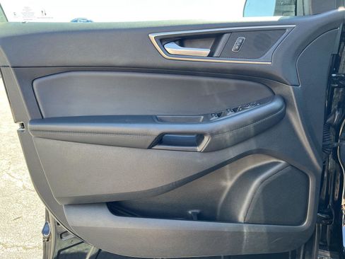 Used 2024 Ford Edge SEL image 12