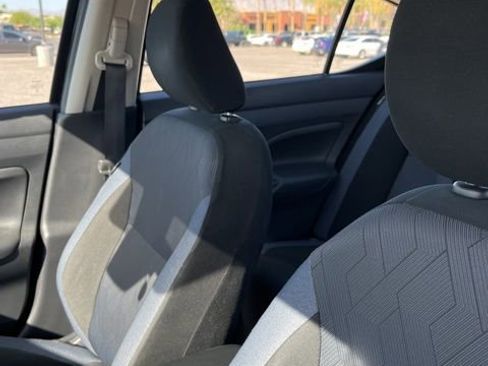 Used 2024 Nissan Versa SV FWD image 7