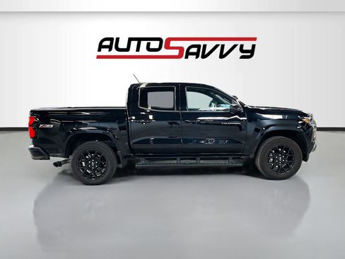 Used 2024 Chevrolet Colorado Z71 w/ LPO, Dark Essentials Package AWD/4WD image 8