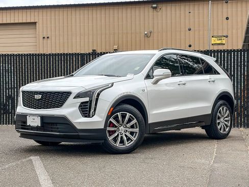 Used 2021 Cadillac XT4 Sport FWD image 1