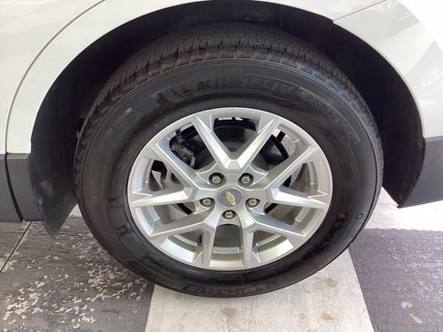 Used 2023 Chevrolet Equinox LT image 22