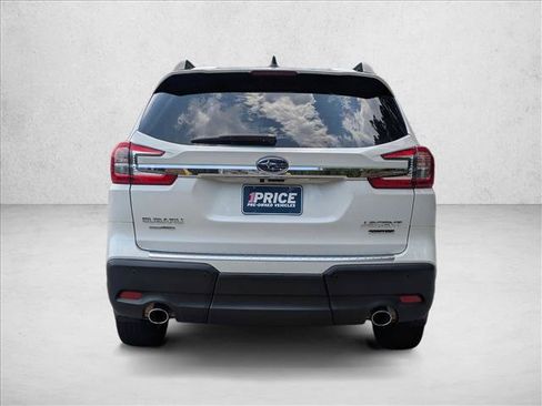 Used 2023 Subaru Ascent Limited w/ Technology Package AWD/4WD image 7