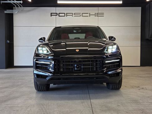 New 2026 Porsche Cayenne Coupe AWD/4WD image 26