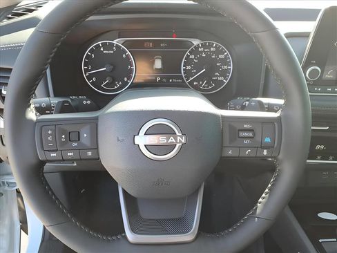 New 2026 Nissan Rogue SV image 18