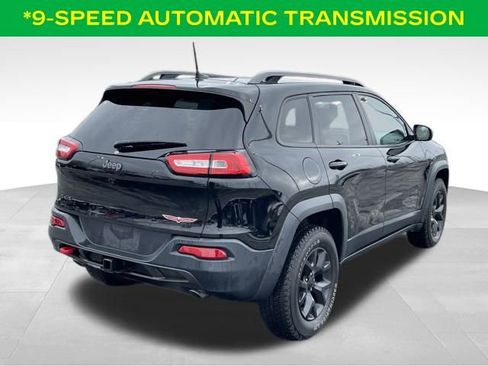 Used 2017 Jeep Cherokee Trailhawk w/ Comfort/Convenience Group image 9