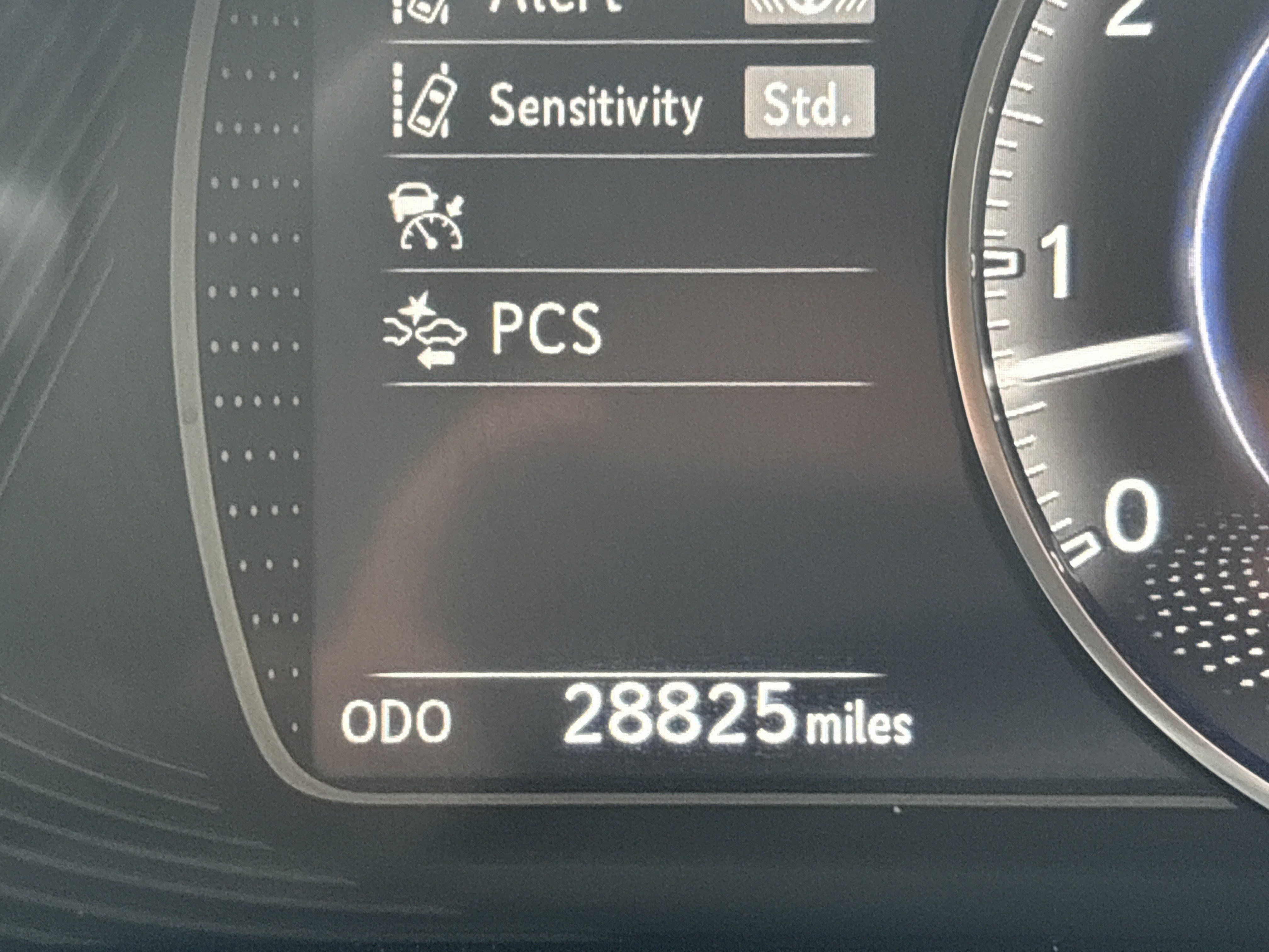Used 2023 Lexus ES 350 w/ Accessory Package (Z2) FWD image 2