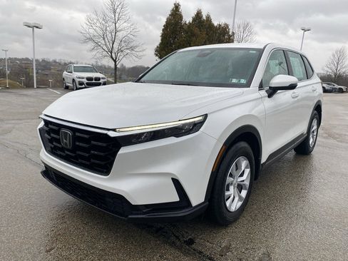 Used 2023 Honda CR-V LX image 7