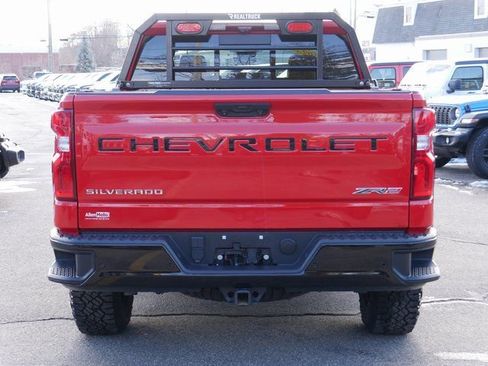 Used 2023 Chevrolet Silverado 1500 ZR2 w/ Technology Package image 5