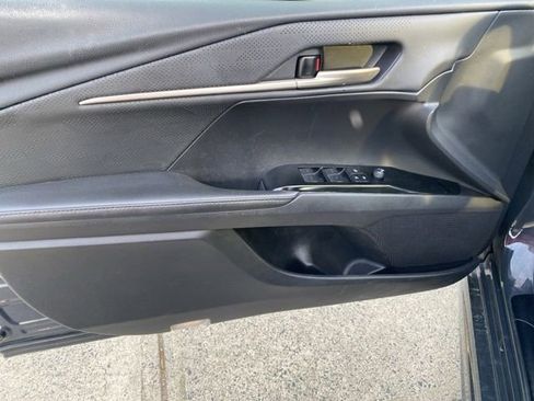 Used 2025 Toyota Camry XSE FWD image 18