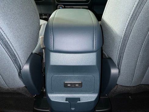 New 2026 Ford Maverick XLT FWD image 17